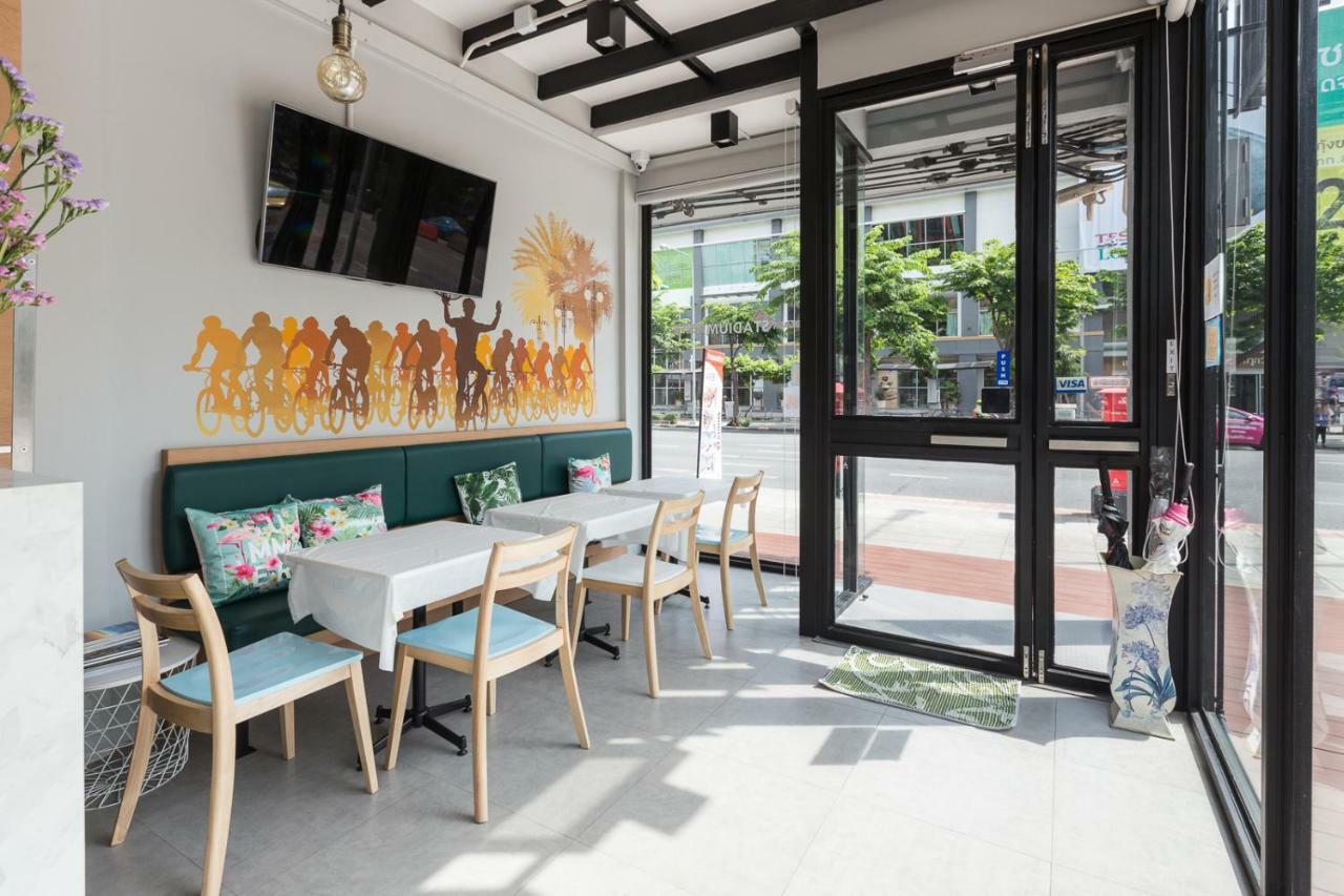Siam Stadium Hostel Бангкок Екстер'єр фото