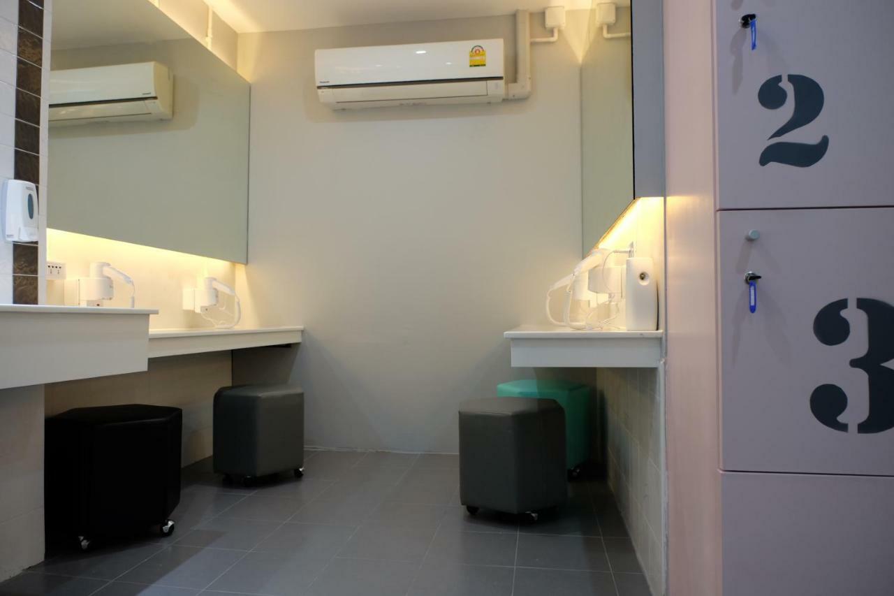 Siam Stadium Hostel Бангкок Екстер'єр фото