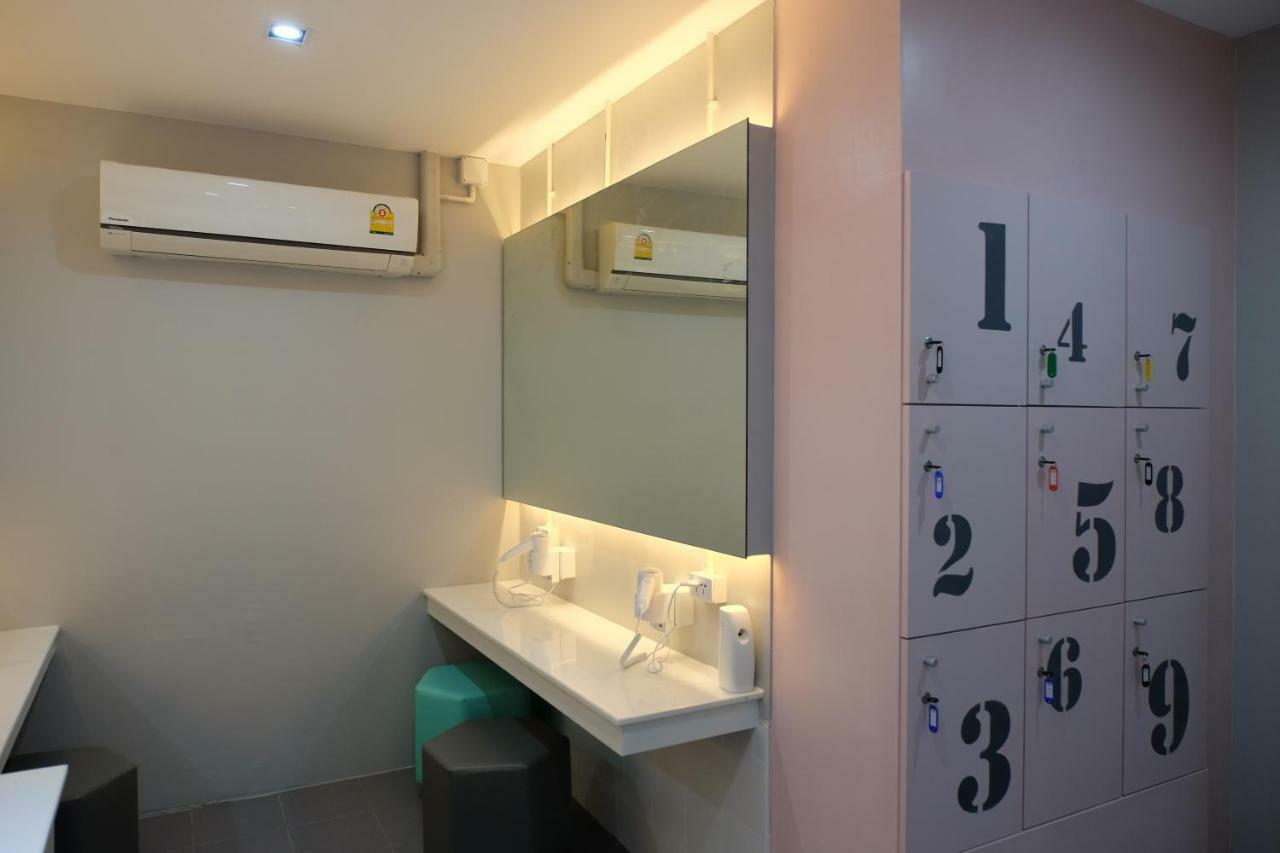 Siam Stadium Hostel Бангкок Екстер'єр фото