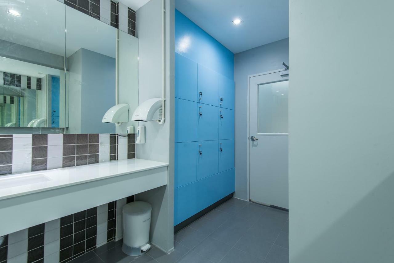 Siam Stadium Hostel Бангкок Екстер'єр фото