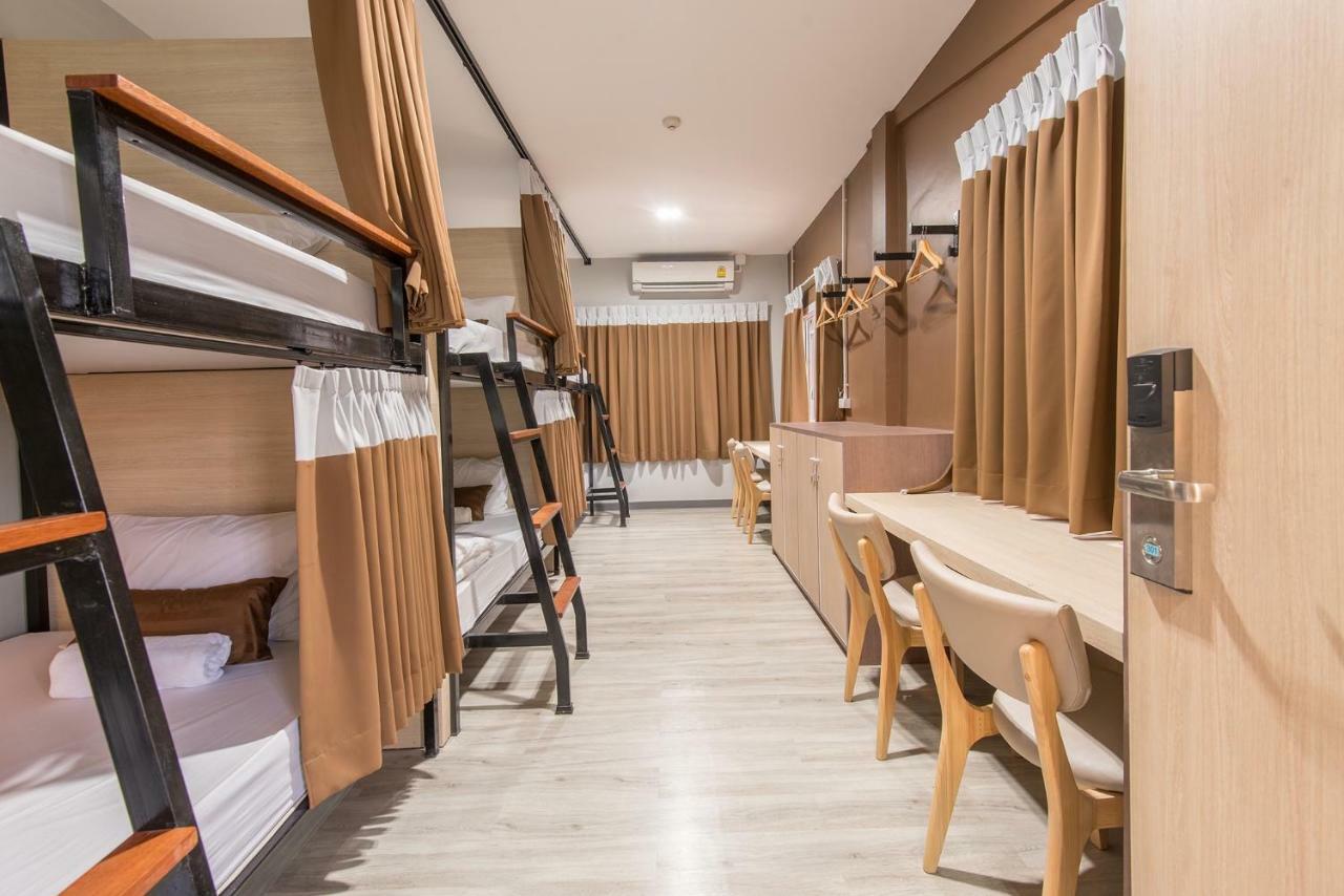 Siam Stadium Hostel Бангкок Екстер'єр фото