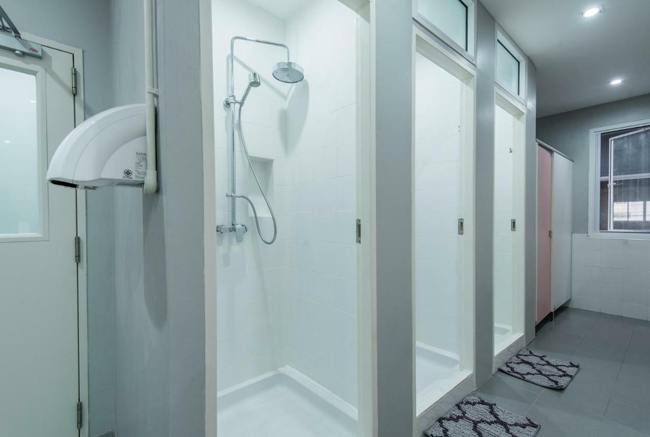 Siam Stadium Hostel Бангкок Екстер'єр фото